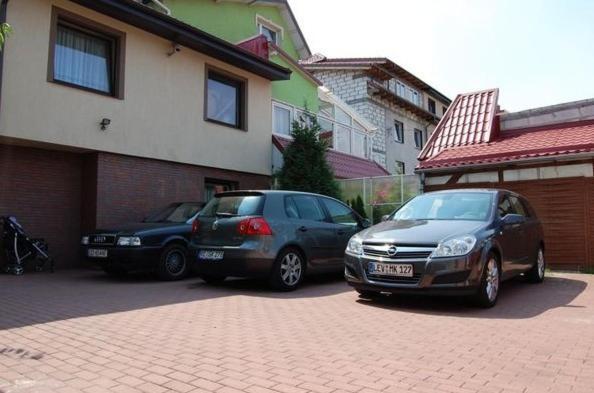 Agis Pokoje Goscinne Gdansk Exterior photo